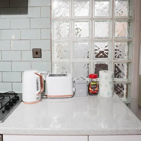 Headingley 2 Bedroom Cottage Flat Near Universities Shops& Park Leeds  Exterior photo