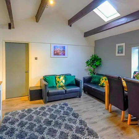 Headingley 2 Bedroom Cottage Flat Near Universities Shops& Park Leeds  Exterior photo