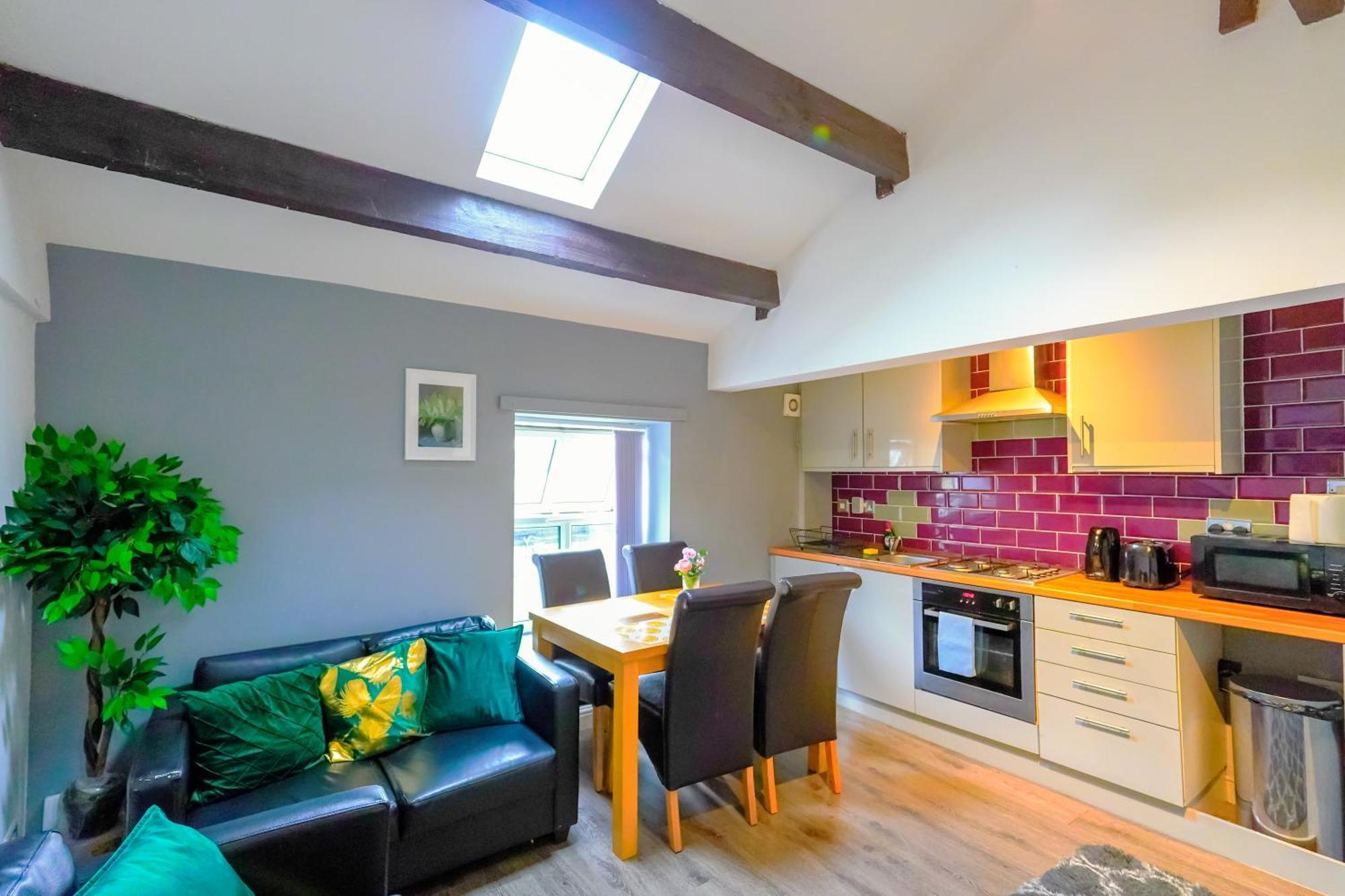 Apartment Headingley 2 Bedroom Flat Near Universities Shops& Park
